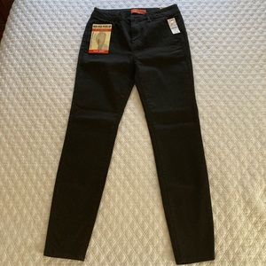 Wax Jean: Women’s 7/28 Push-Up Black Skinny Jeans